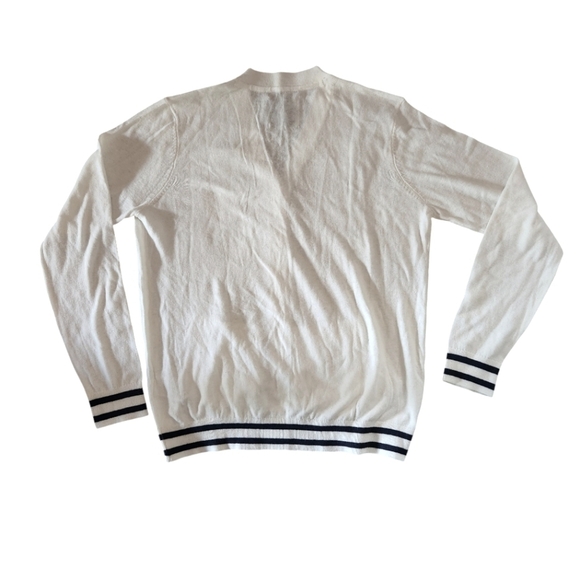 AMBERCROMBIE AND FITCH  CREAM JUNIORS BUTTON FRONT V-NECK CARDIGAN SIZE 15/16 - Picture 2 of 7